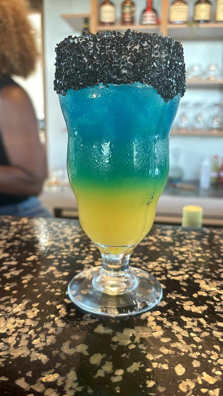 majories-drink-sirderekwalcott-blue-yellow